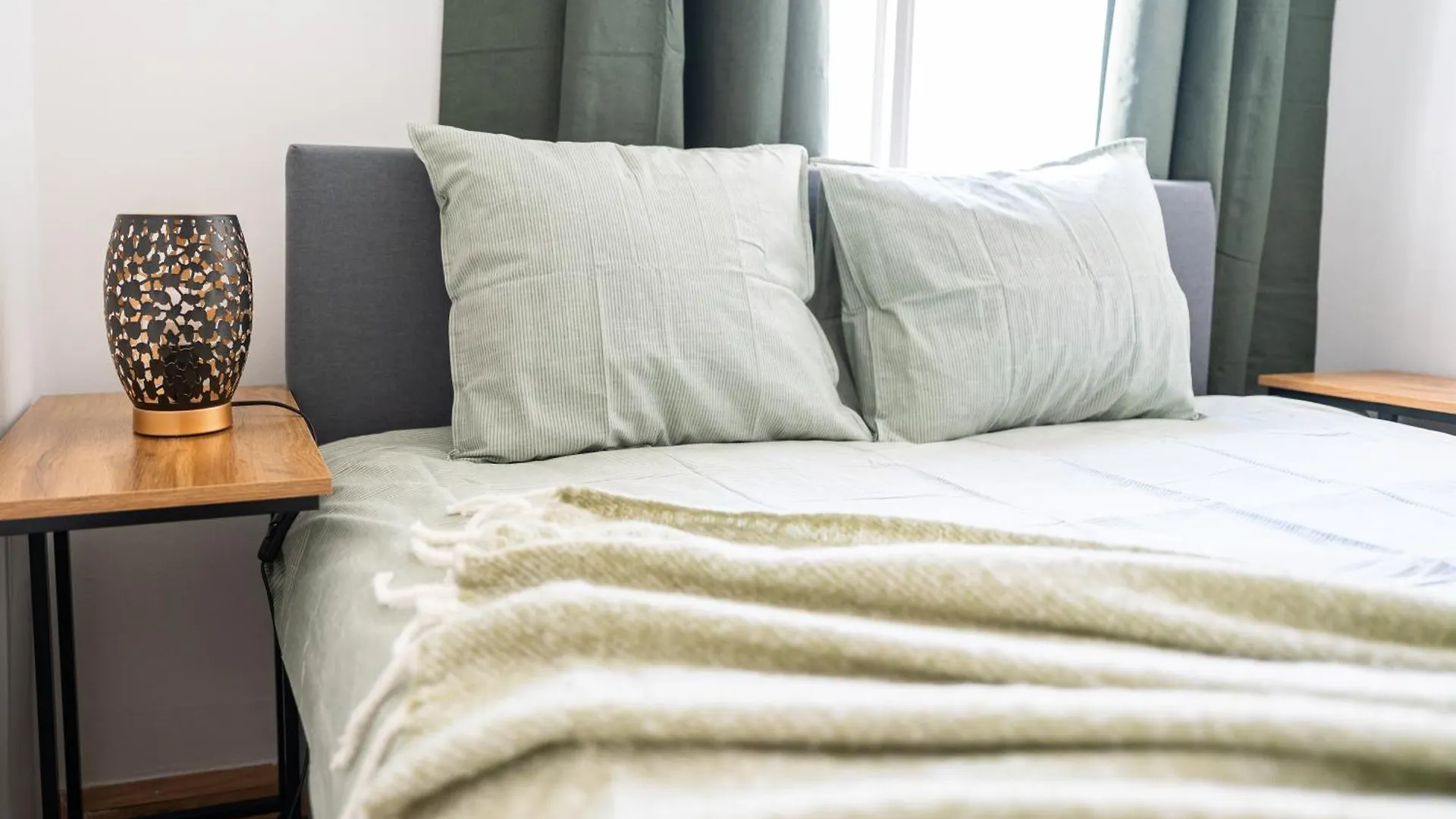 Premium Suites Vienna - L'Art De Vivre Apartmán
